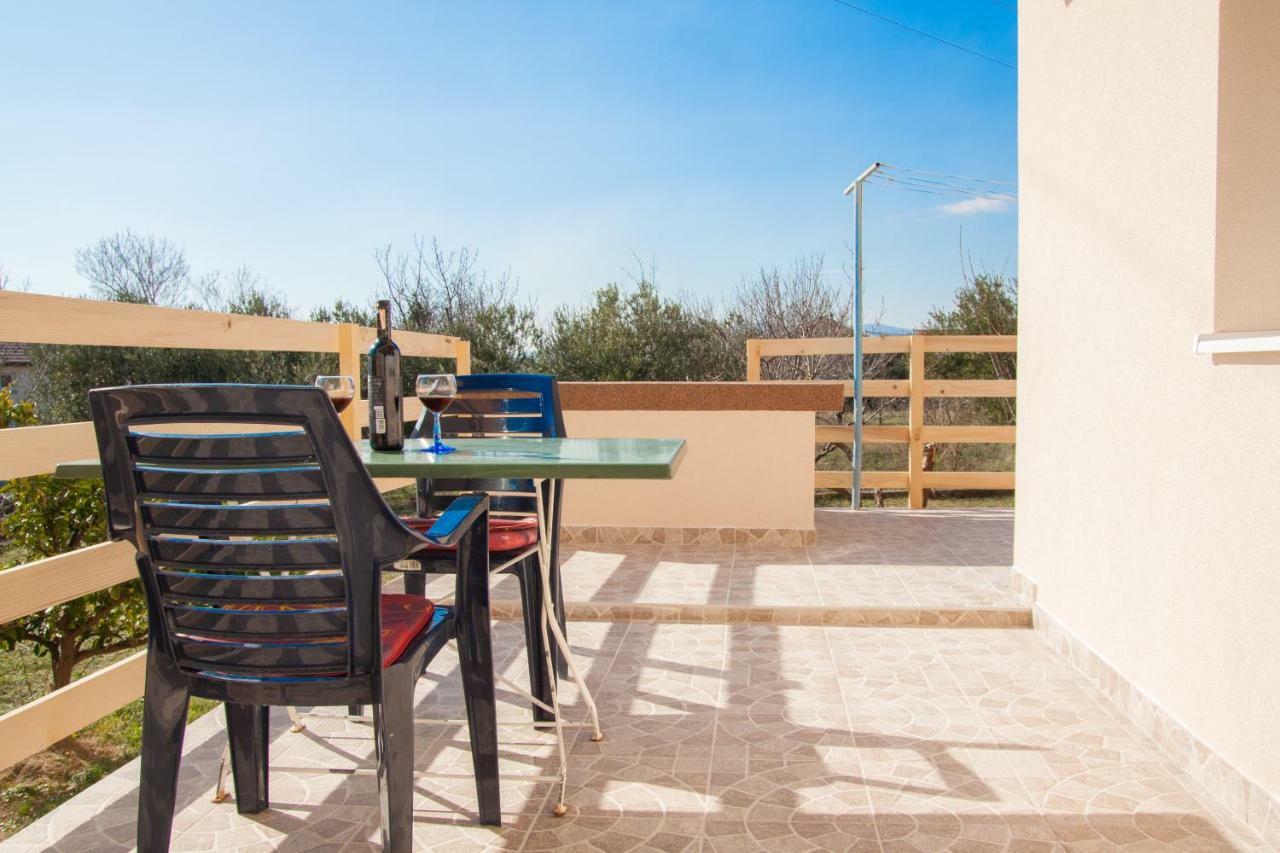 Kaštel Stari Nadalina Apartment מראה חיצוני תמונה
